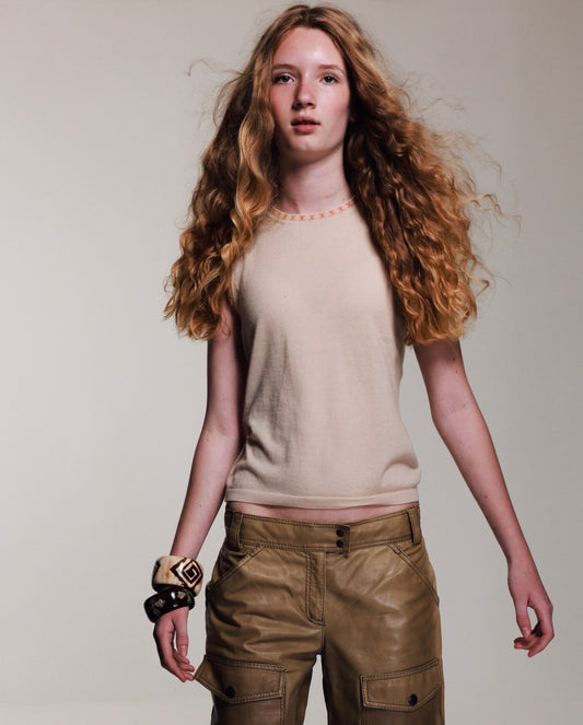 Chanel Cashmere Logo Hem Sless Knit Top