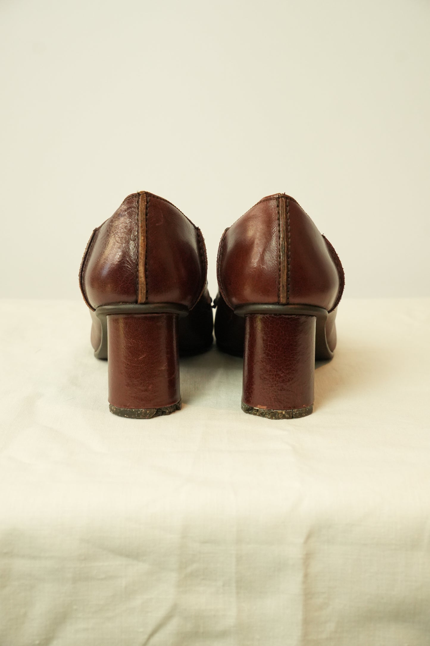 Tsumori Chisato Walk Stitch Heels Sz 24