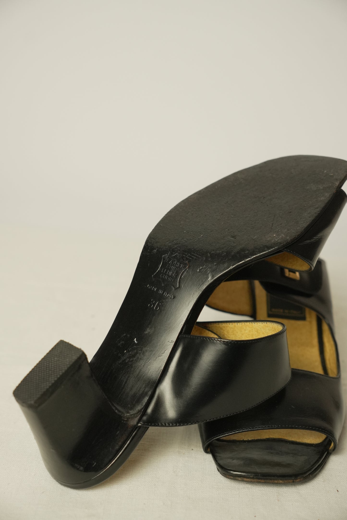 Fendi Peeptoe Leather Strap Sandal Heels Sz 36