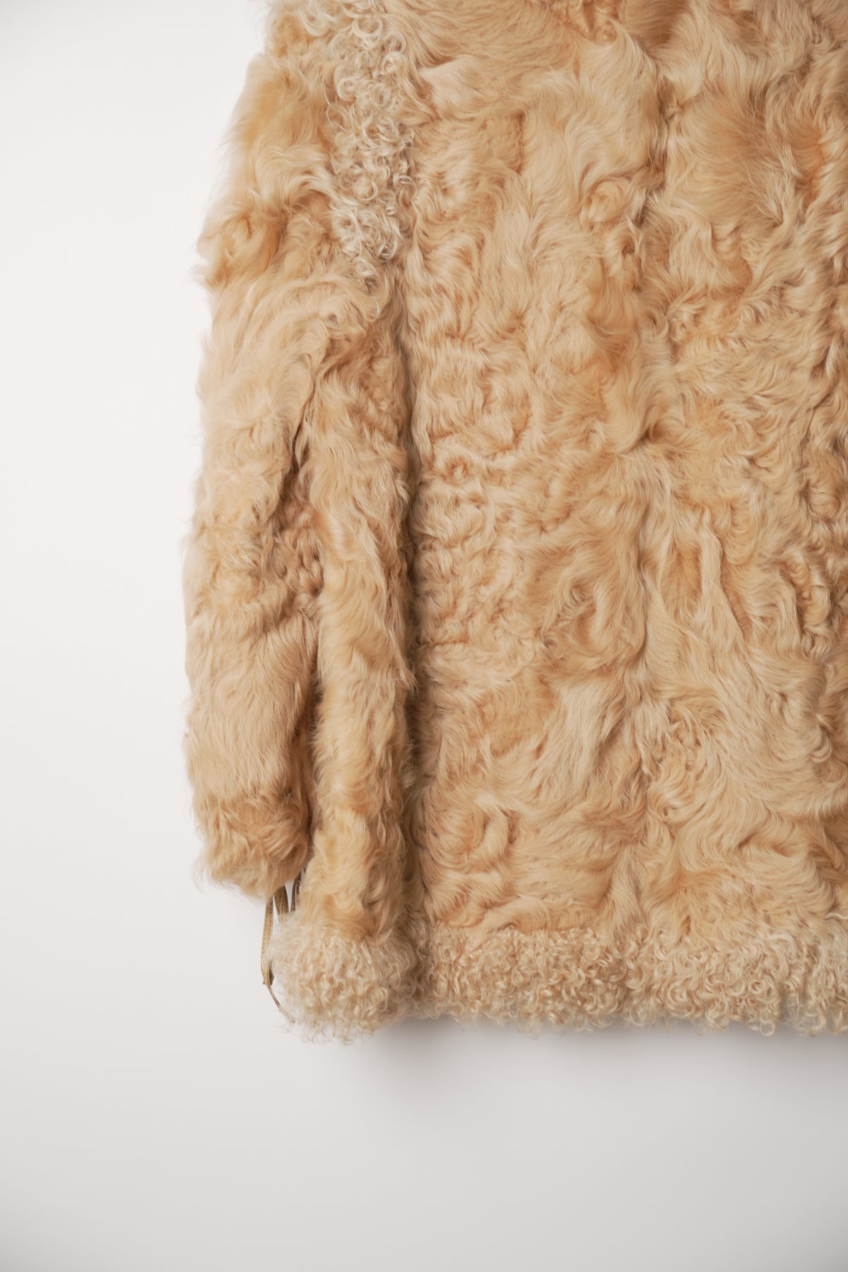 Parion Shaggy Beige Fur Coat
