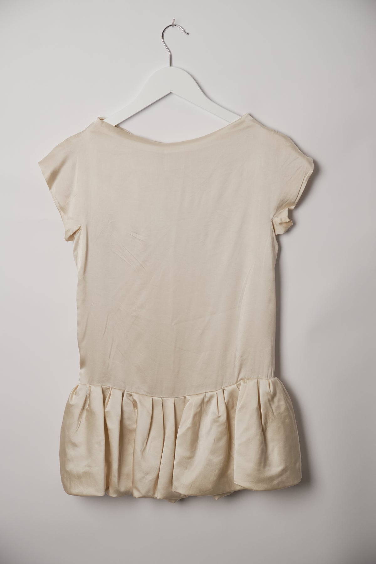 Red Valentino Ivory Silk Cap Sleeve Bubble Peplum Top