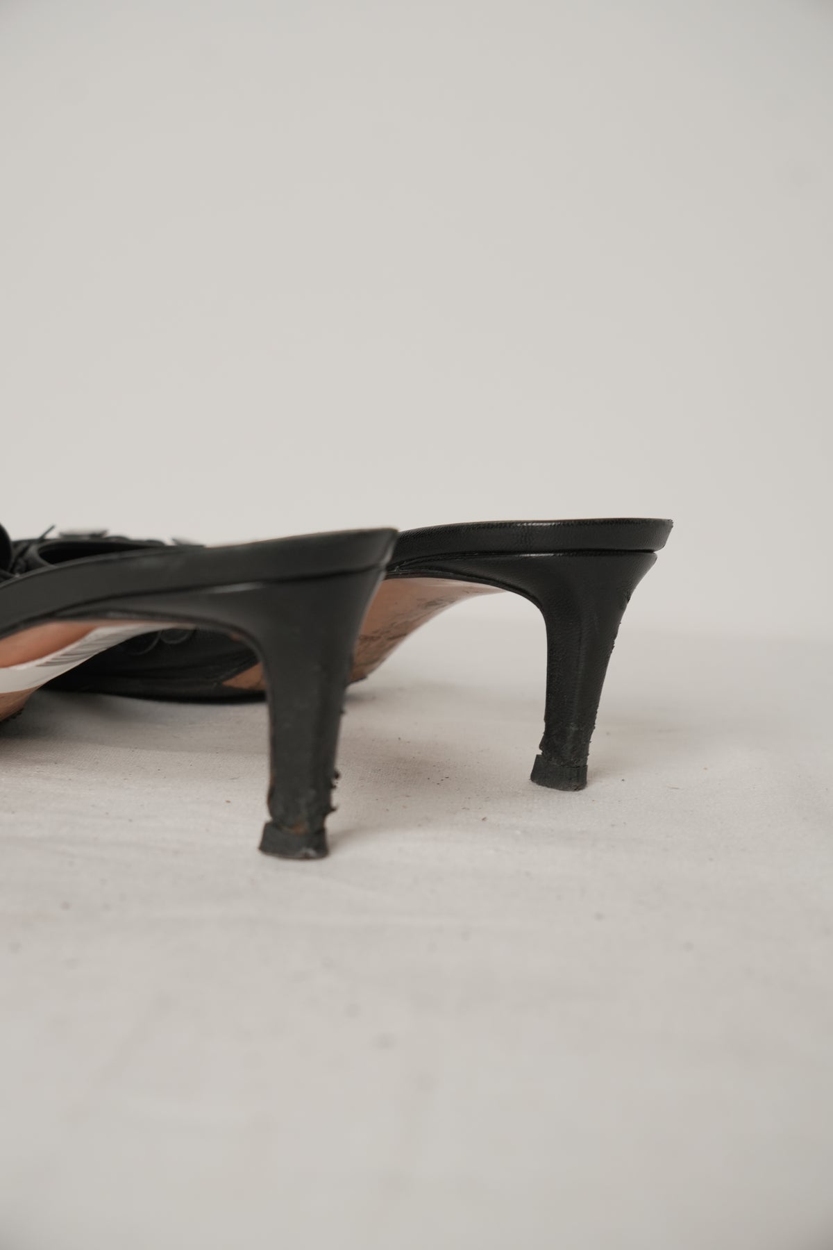 Miu Miu Black Point Toe Sequin Mules Sz35.5
