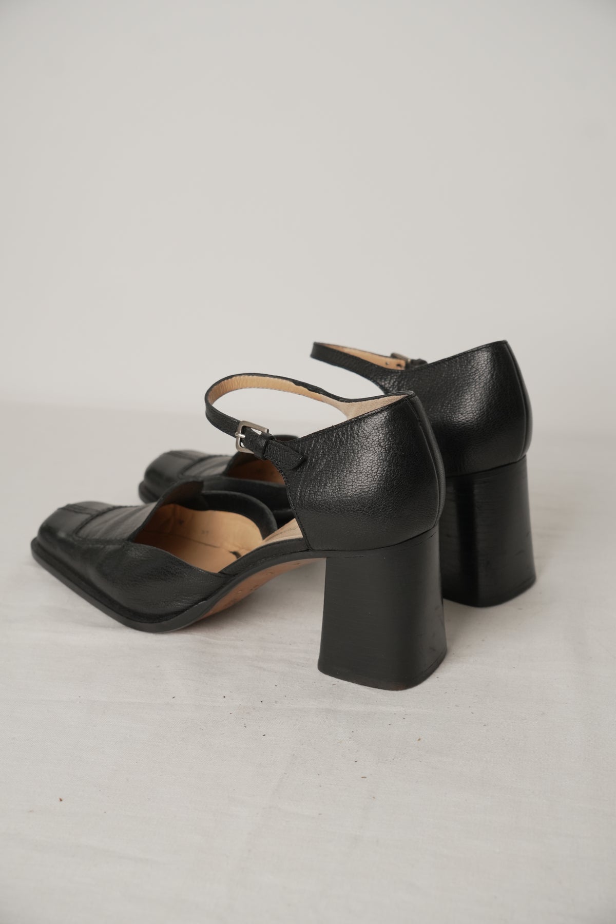 Costume National Black Leather Mary Jane Heels Sz37.5