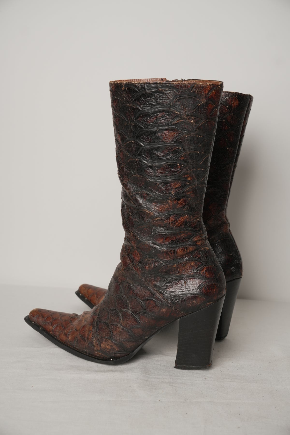 Made in Italy Reptile leather Point Toe Mid Calf Boots Sz38