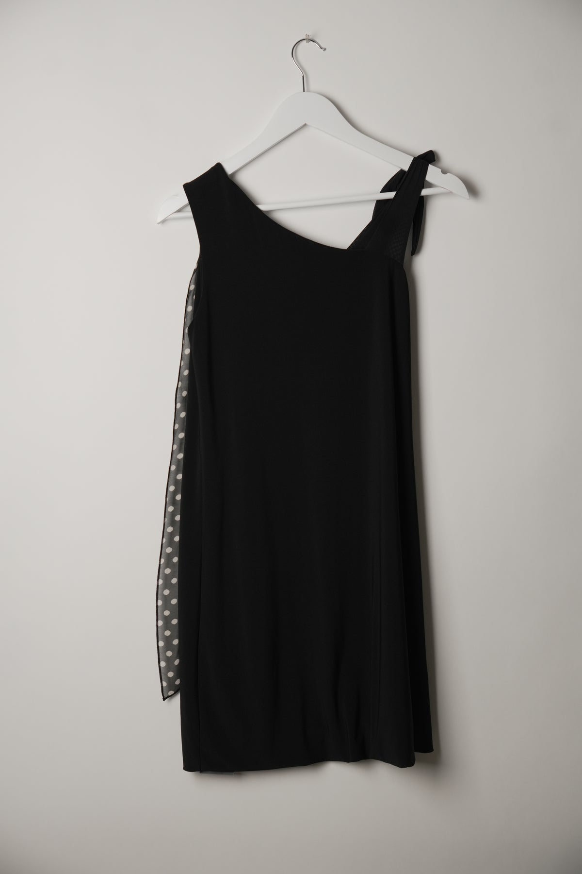 Made in Italy Sleeveless Black Dress with Polka Dot Collar Detail size 42