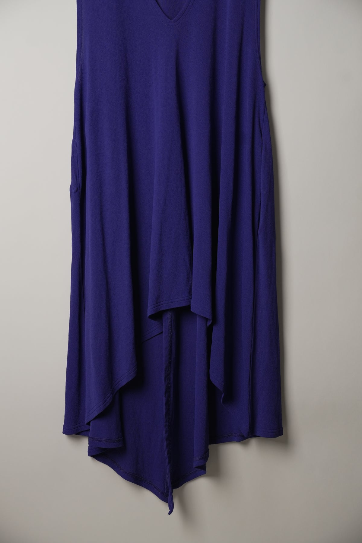 Hiroko Koshino Sleeveless Asymmetric Purple Dress