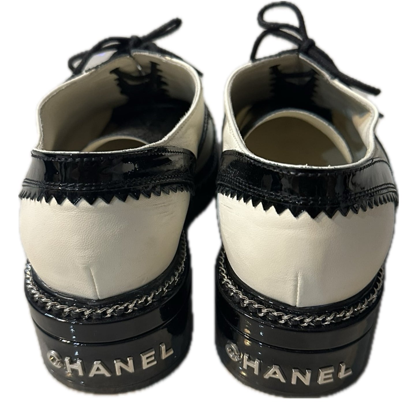 Chanel Two Tone Patent Leather Logo Chain Detail Brogues Oxfords Sz 38