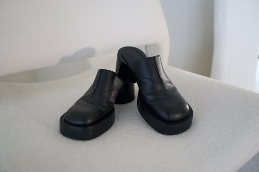 MM6 Maison Margiela Round Toe Platform Mules