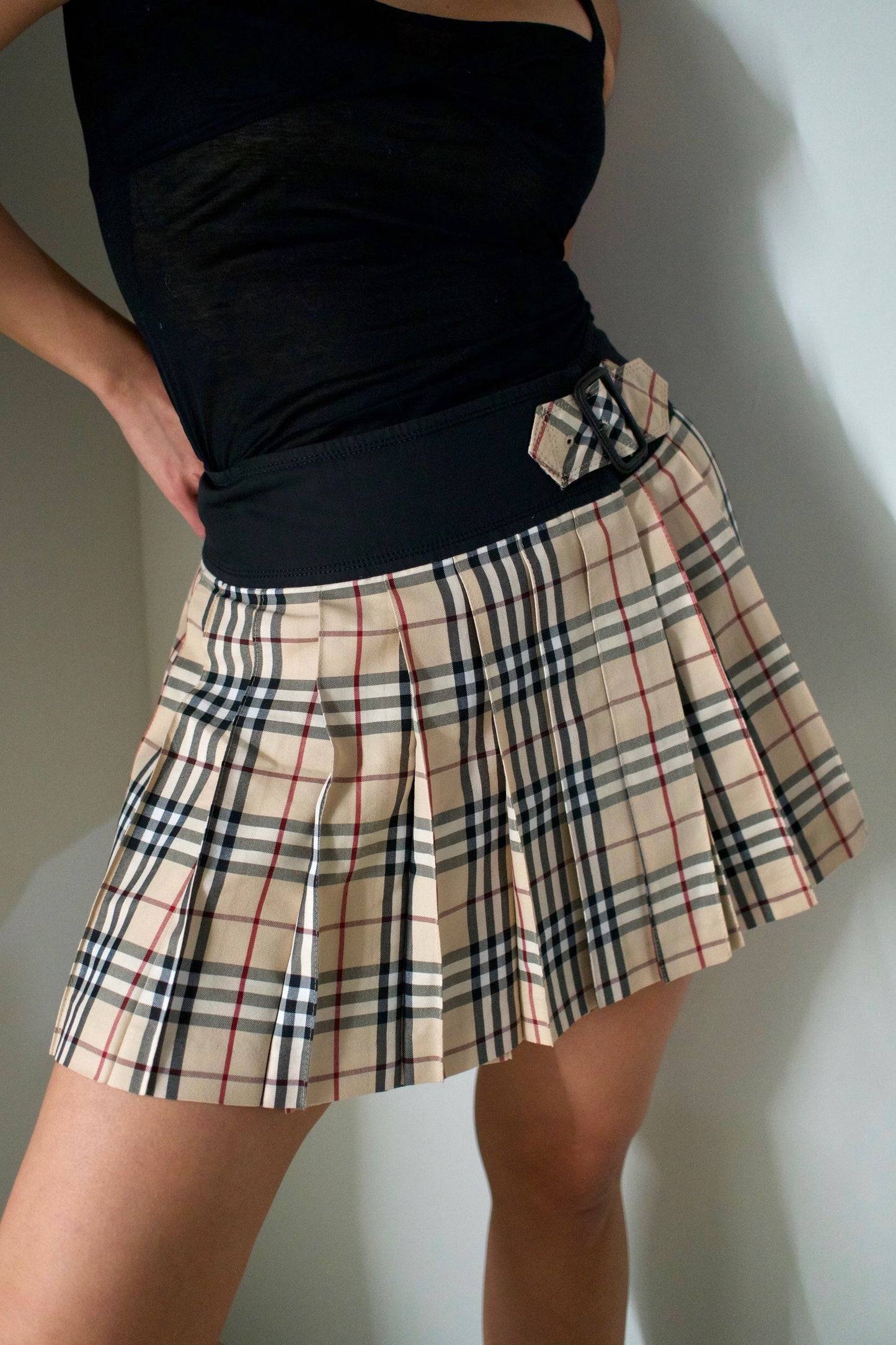 Burberry Blue Label Nova Check Pleated w Black Waistband