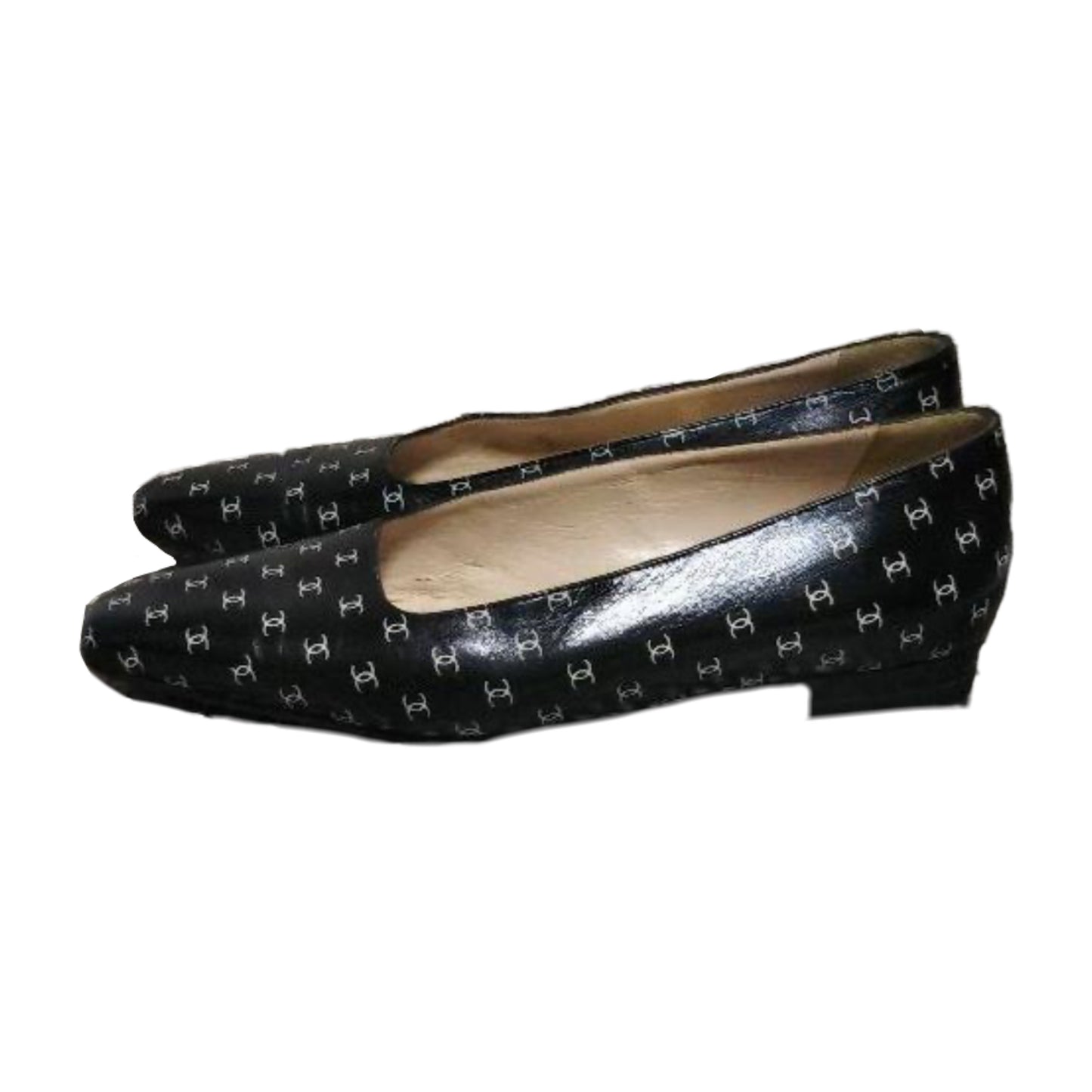 Chanel CC Logo Black/White Heel Flats