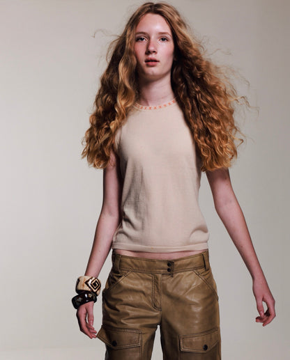 Chanel Cashmere Logo Hem Sless Knit Top