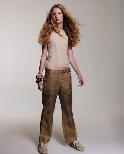 Chanel Cashmere Logo Hem Sless Knit Top