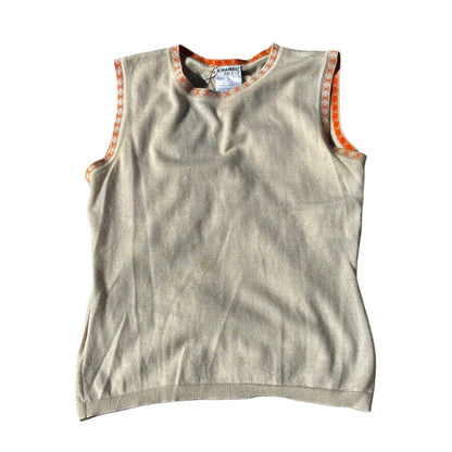 Chanel Cashmere Logo Hem Sless Knit Top