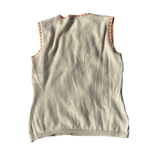 Chanel Cashmere Logo Hem Sless Knit Top