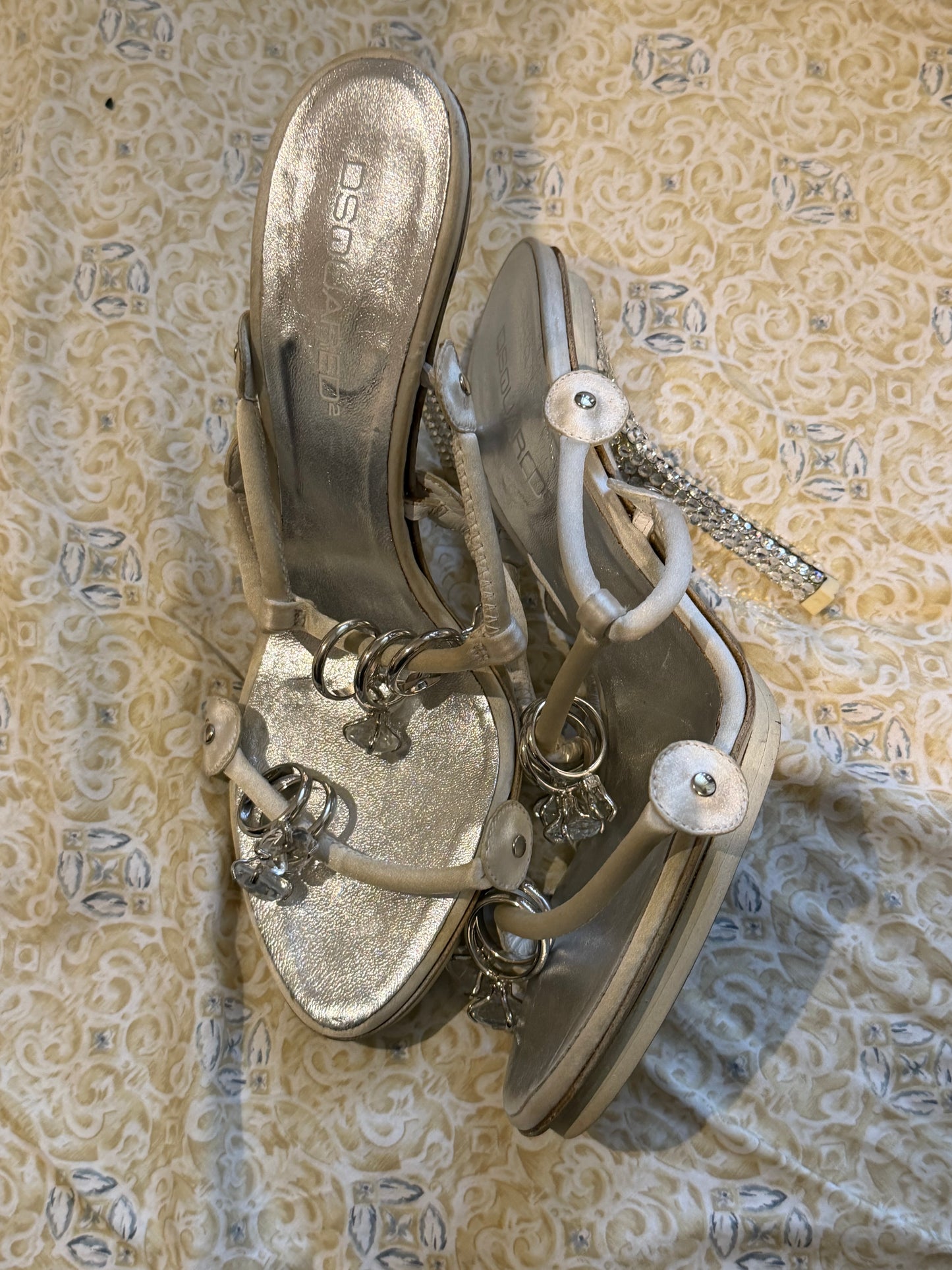 Dsquared2 Ring Crystal Heels Sz38