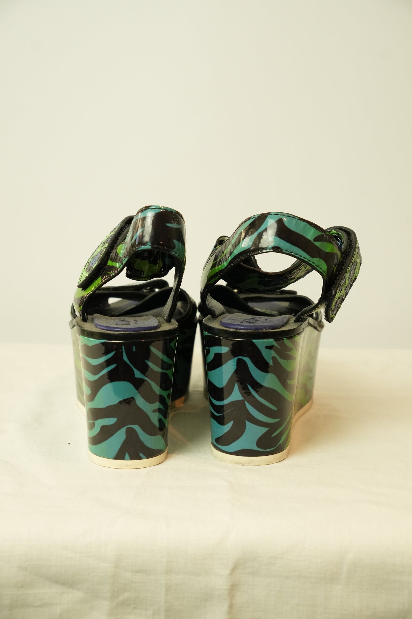 Kenzo Blue Green Leopard Print Wedges Sz36.5