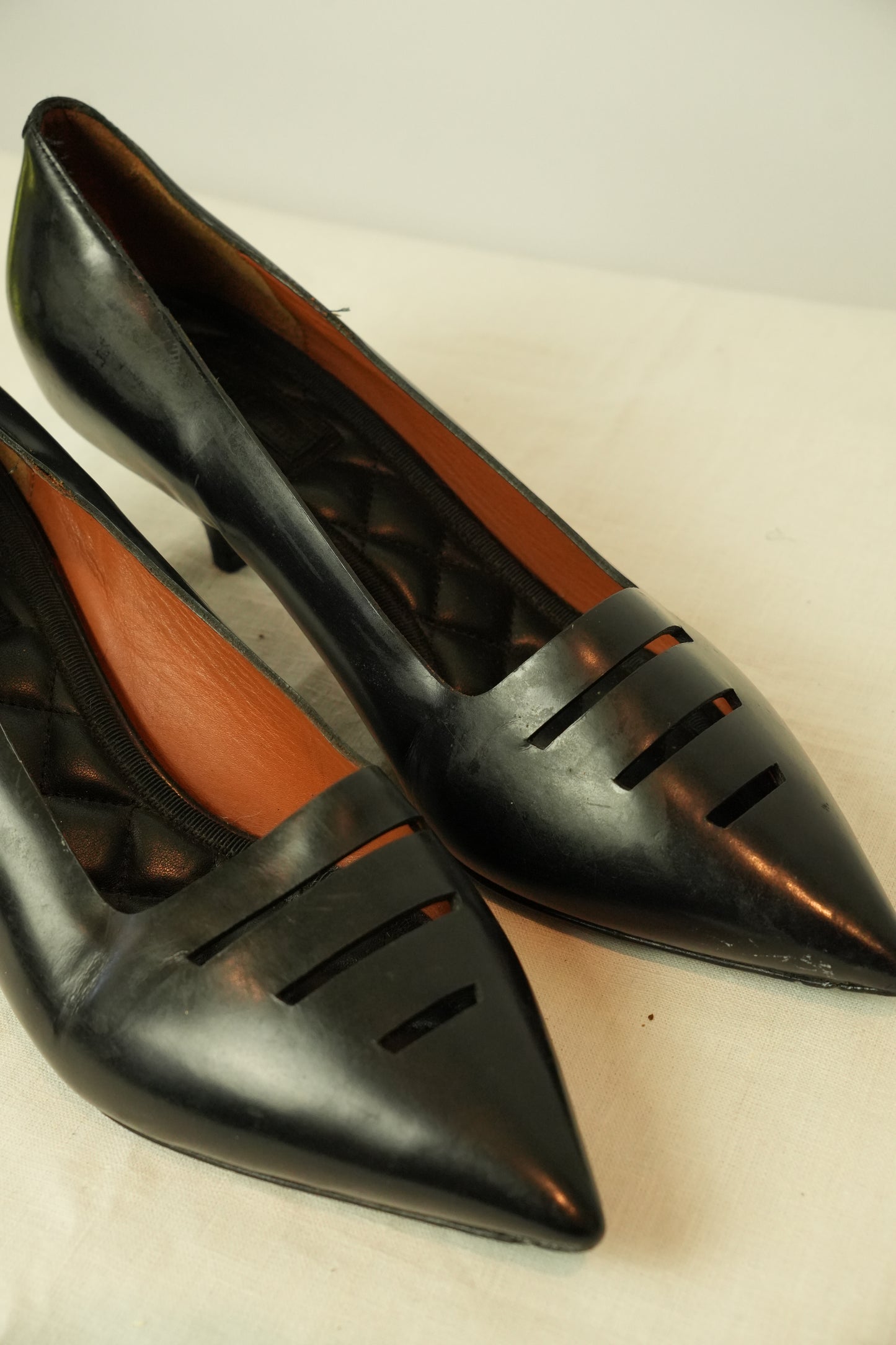 Celine Kitten Heel w Point Toe Sz 38.5