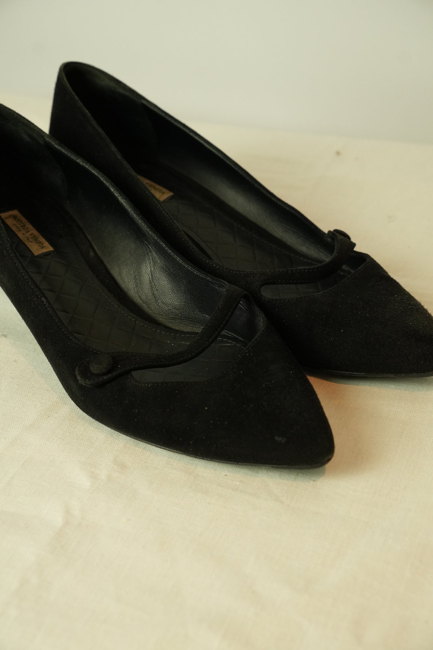 Bottega Veneta Suede kitten Heels 36.5
