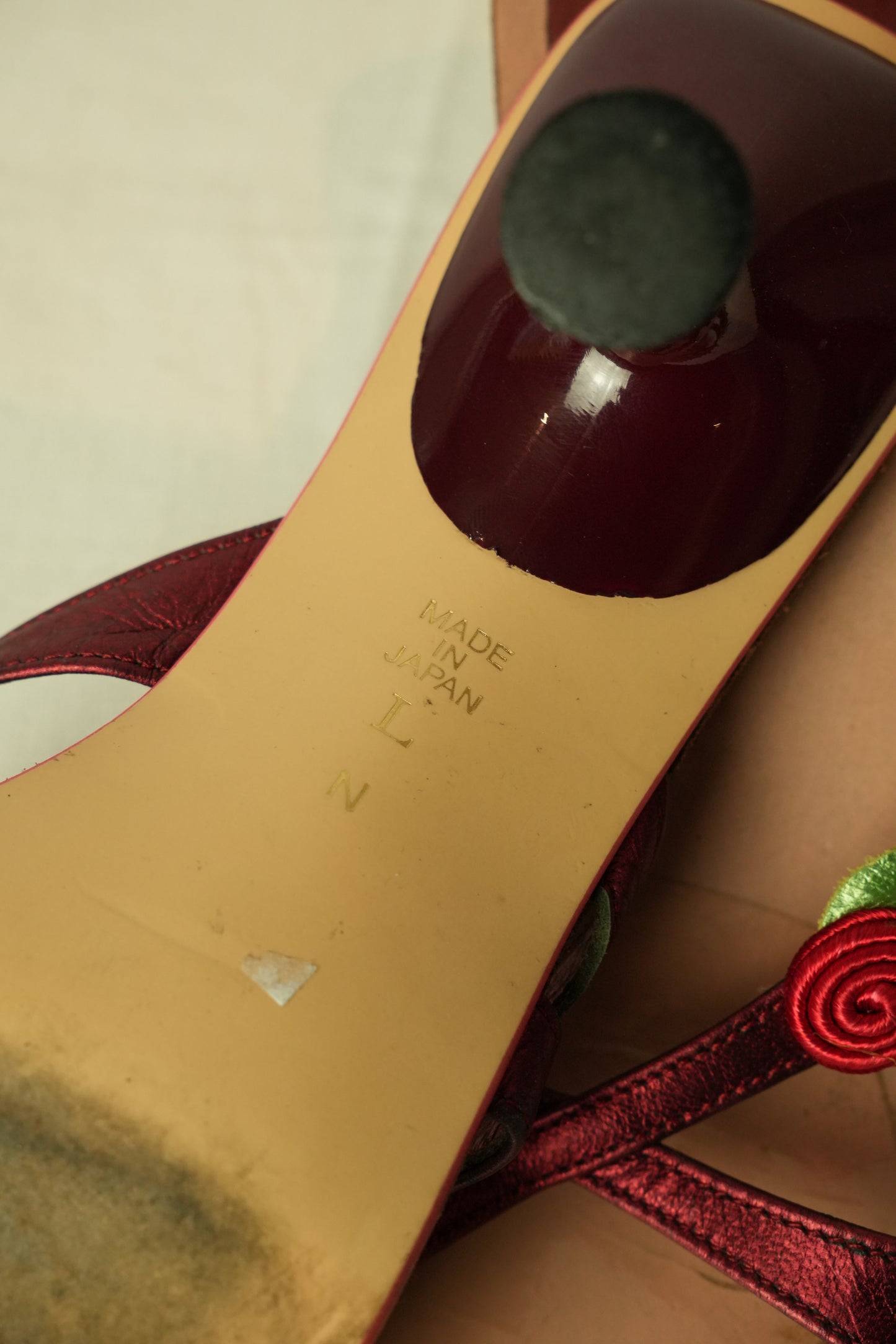 Rose Motif Criss Cross Sandal Heels Sz L/36.5