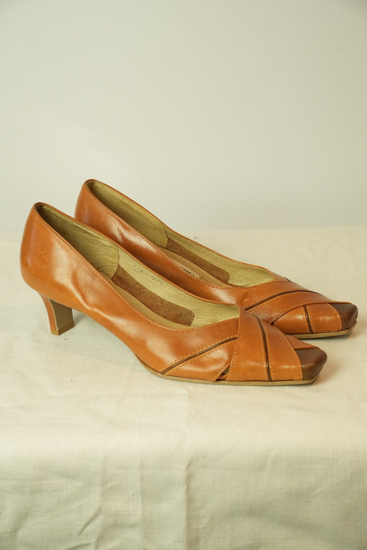 Christian Aujard Brown Square Toe Sz 36.5