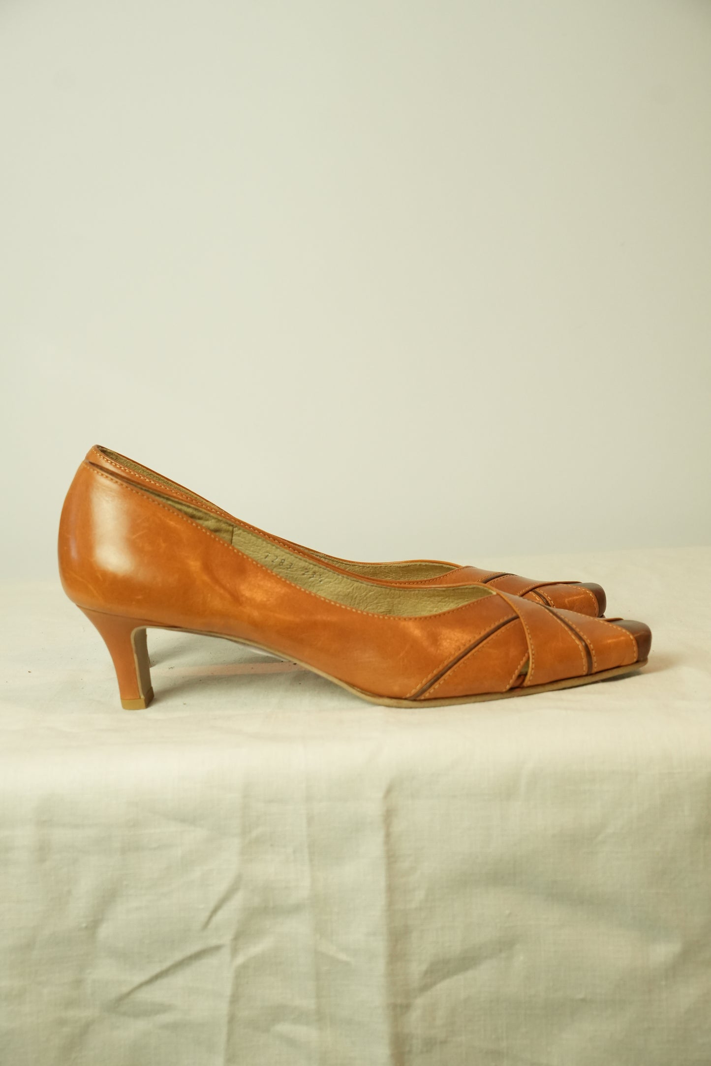 Christian Aujard Brown Square Toe Sz 36.5