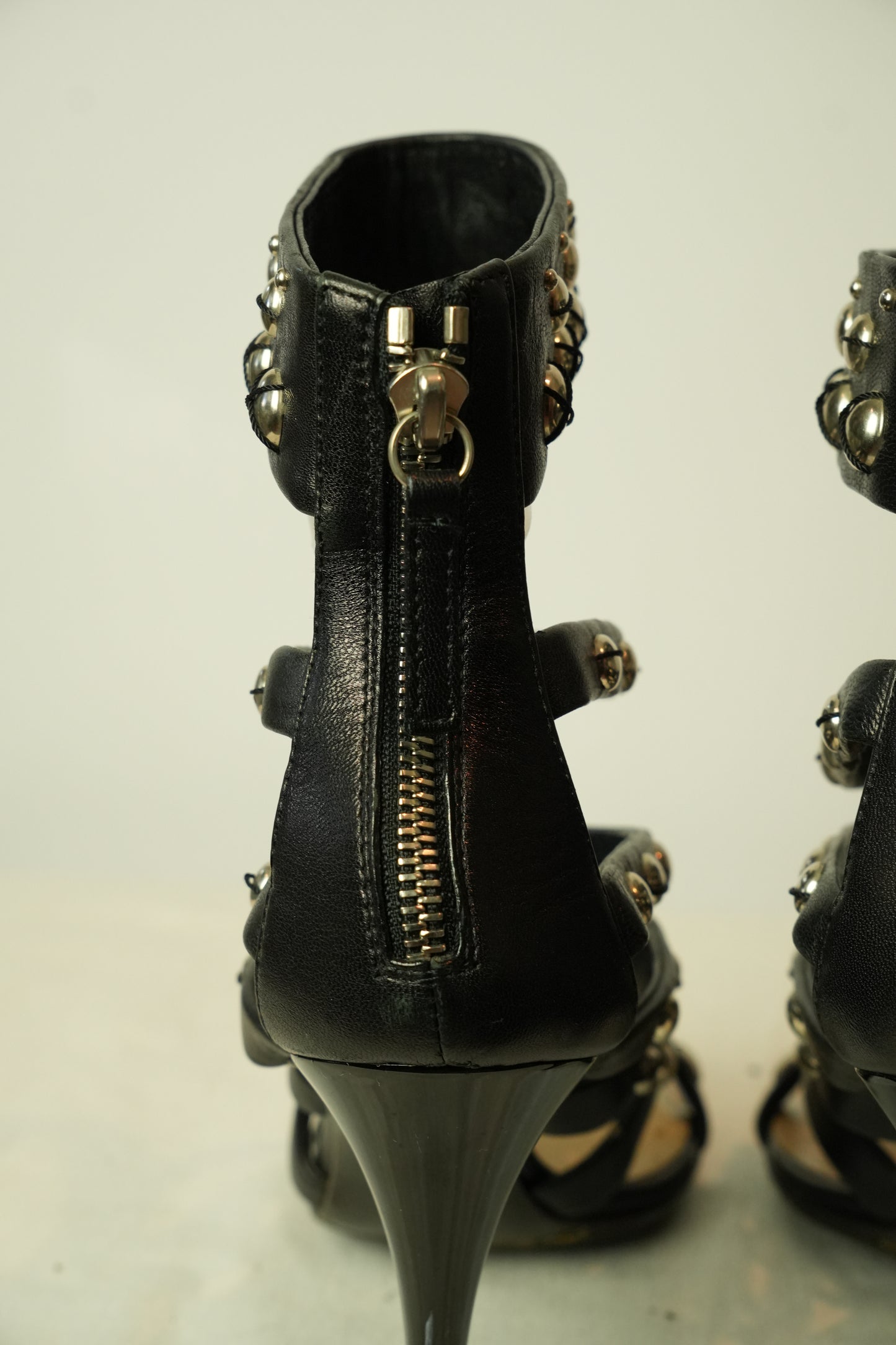 Giuseppe Zanotti Studded Strappy Zipback Heels Sz 39