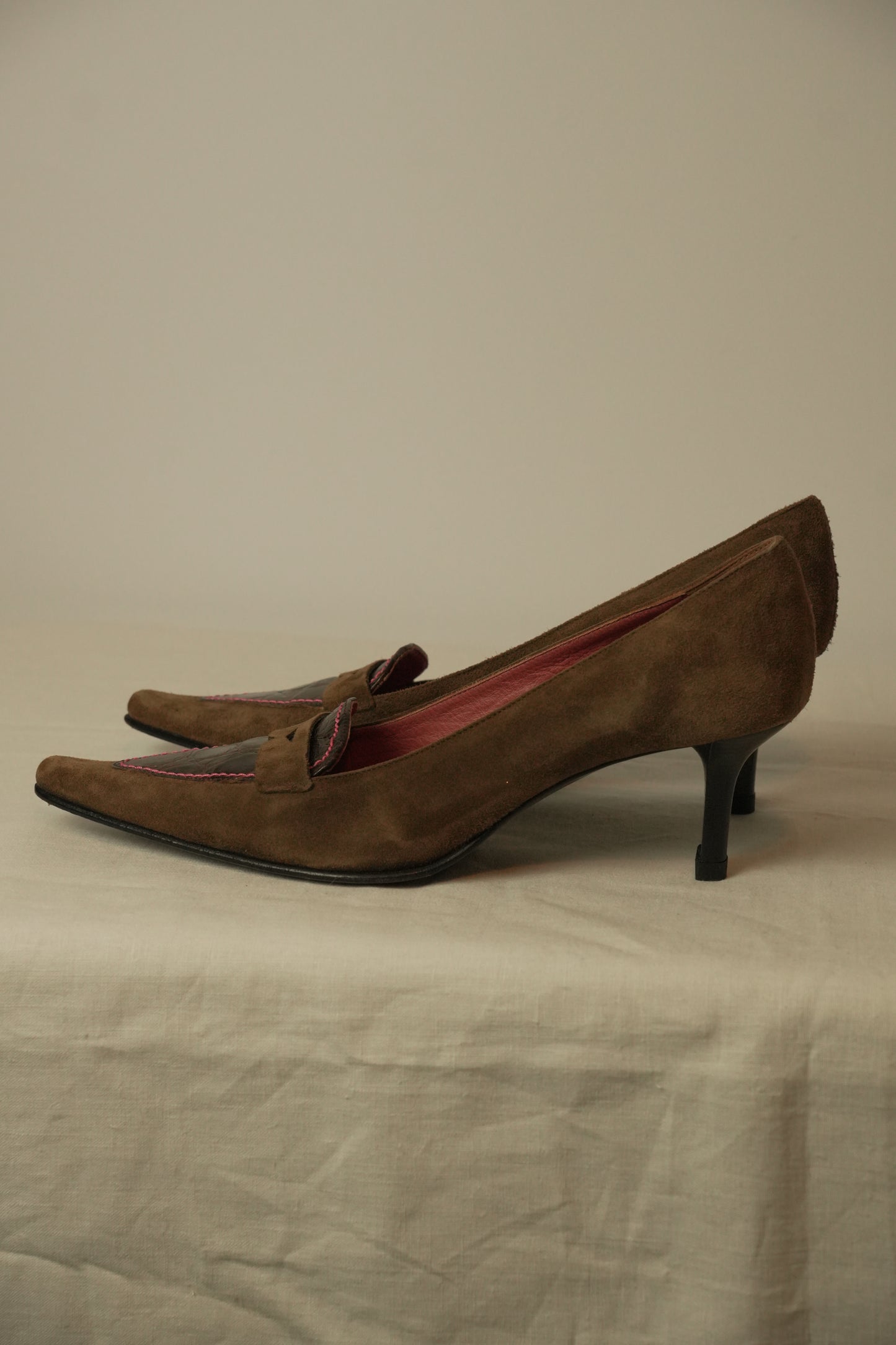 Brown Point Toe Made In Italy Kitten Heels Sz 39.5