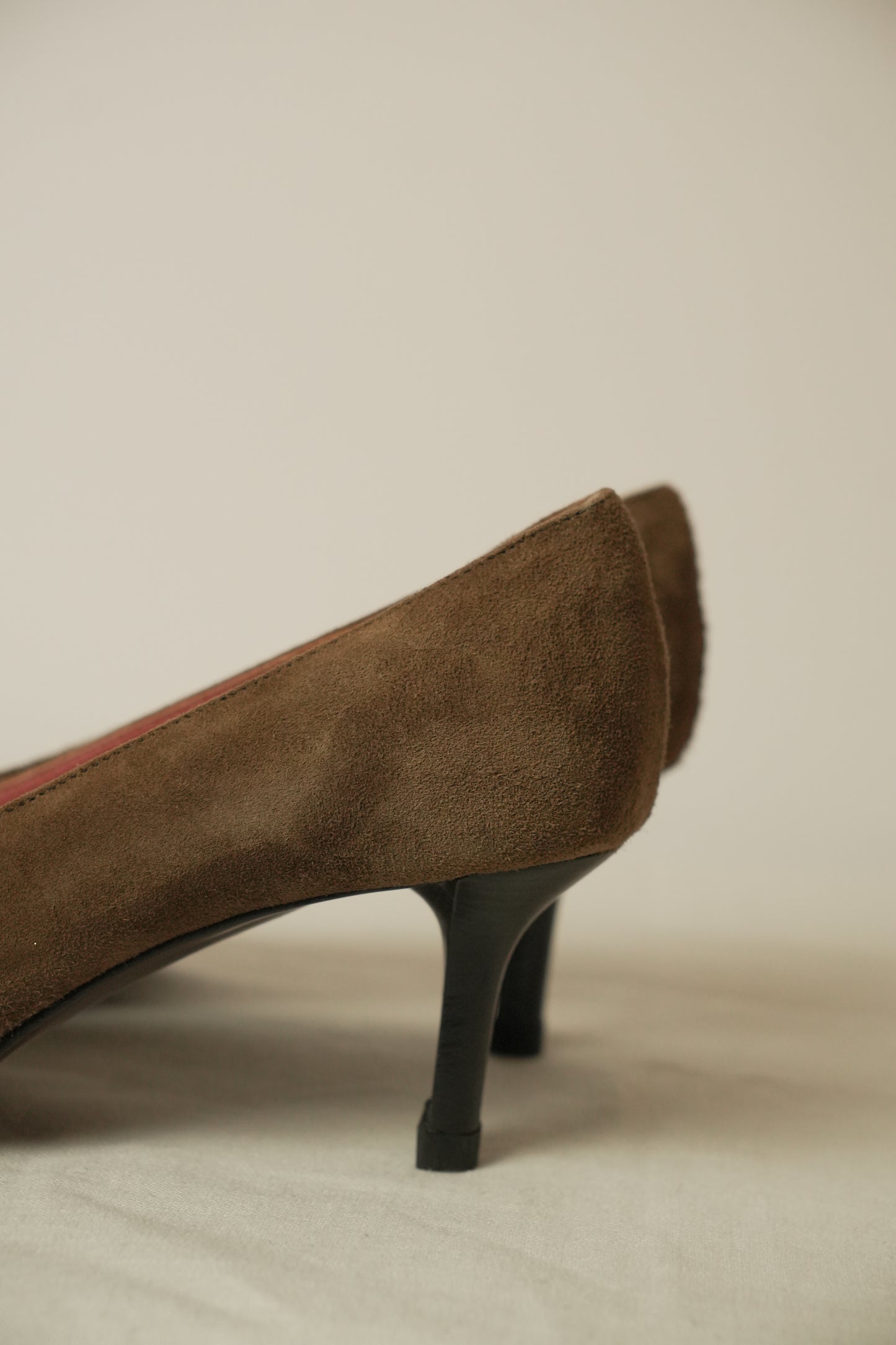 Brown Point Toe Made In Italy Kitten Heels Sz 39.5