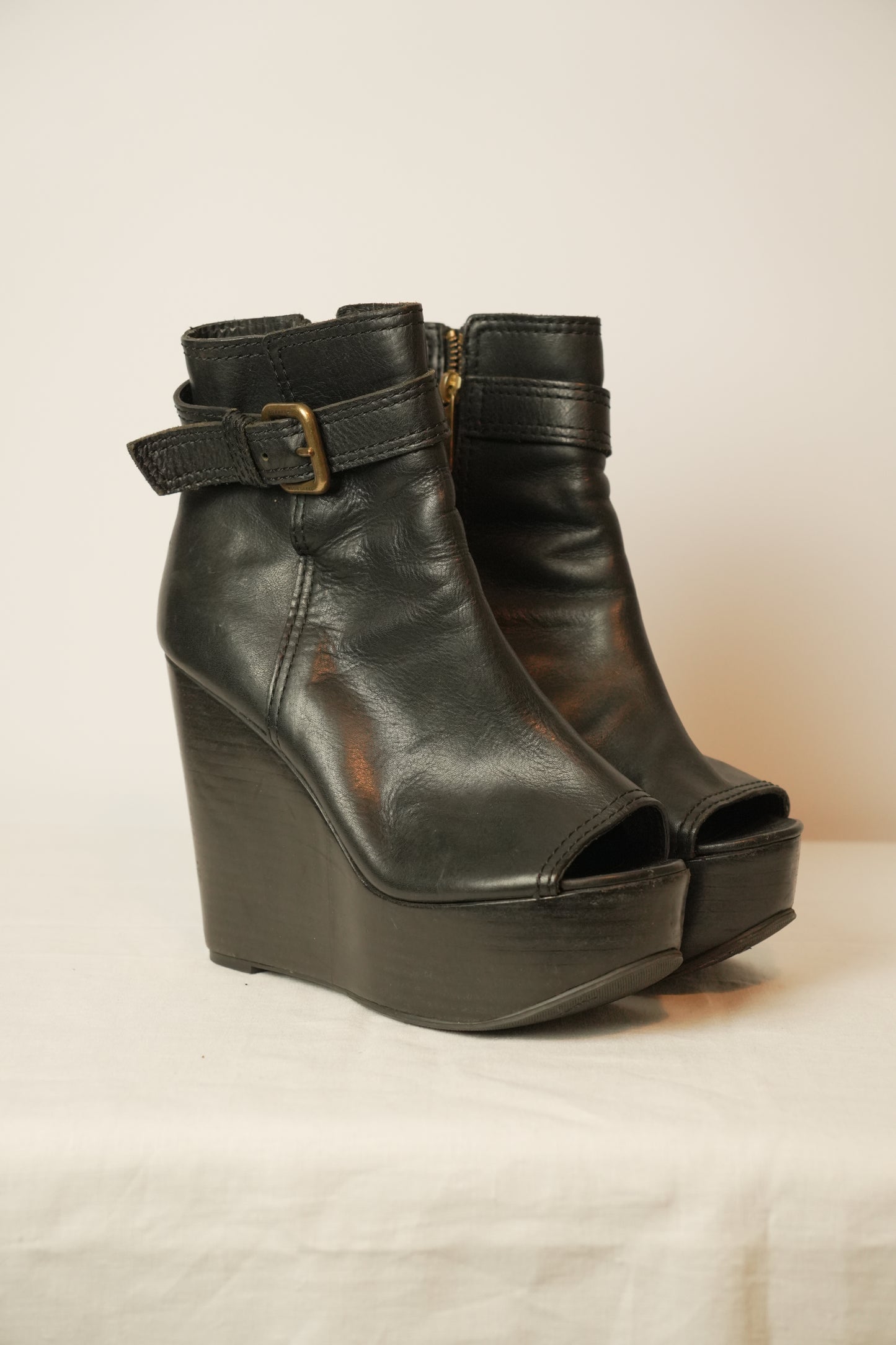 Burberry Peeptoe Leather Platform Wedges Sz 38