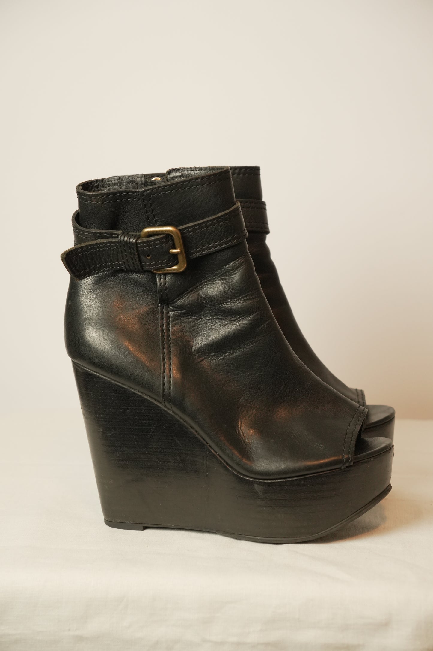 Burberry Peeptoe Leather Platform Wedges Sz 38