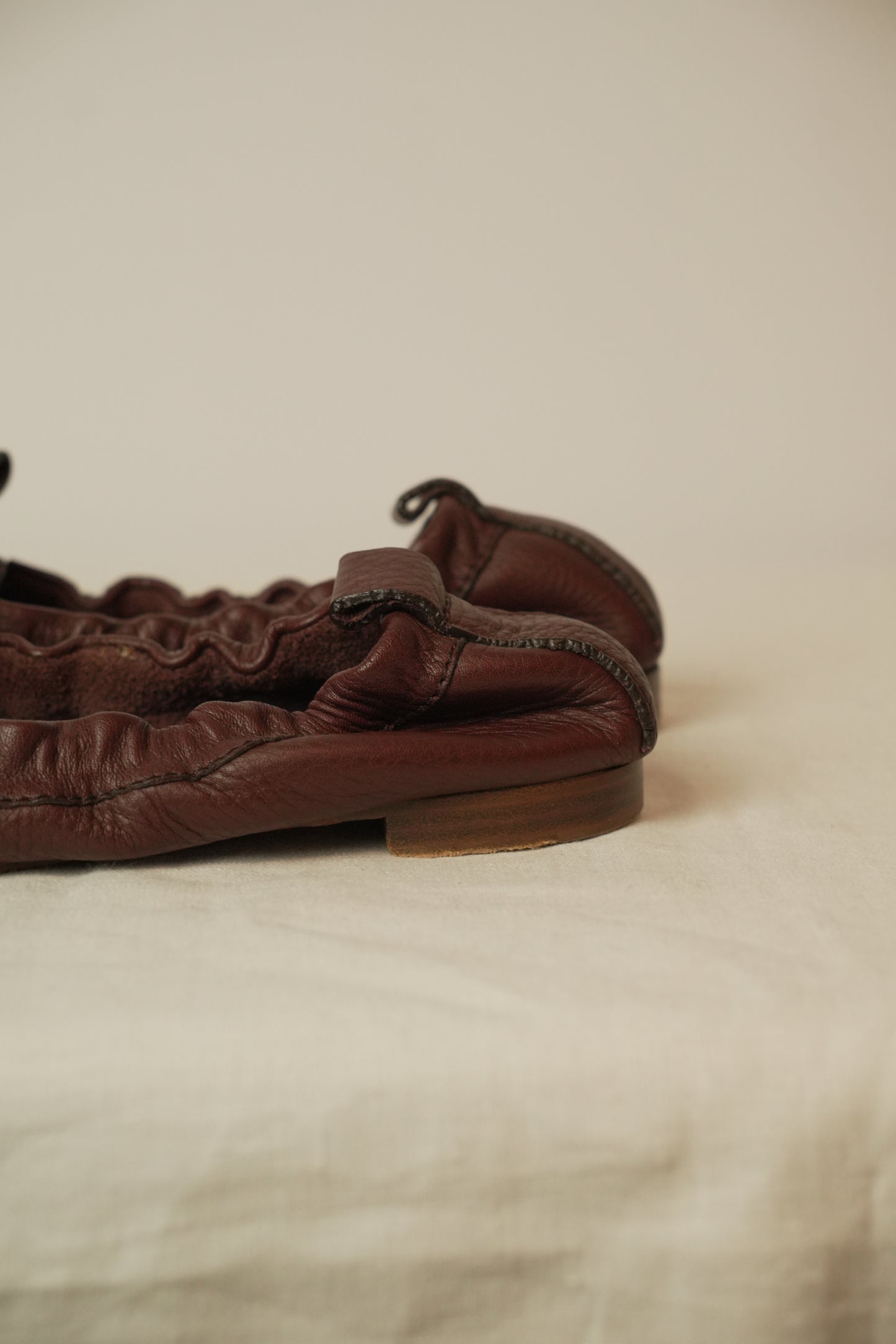 Chloe Burgundy Flats Sz 36