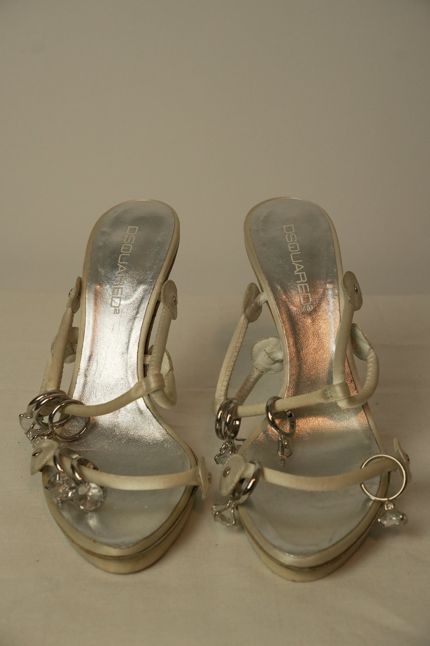 Dsquared2 Ring Crystal Heels Sz38