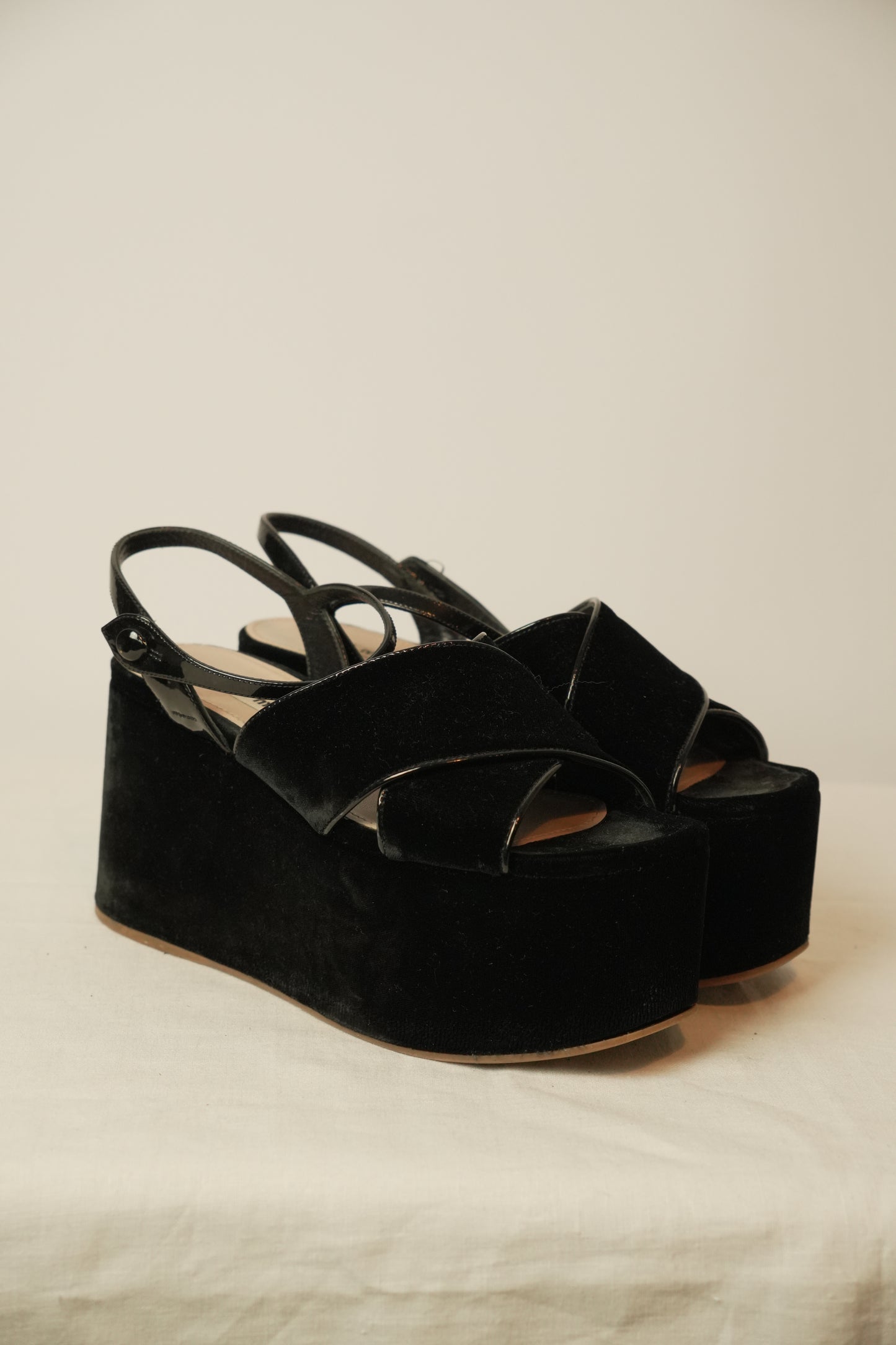 Miu Miu Velvet BNIB Wedge Platforms Sz 38.5