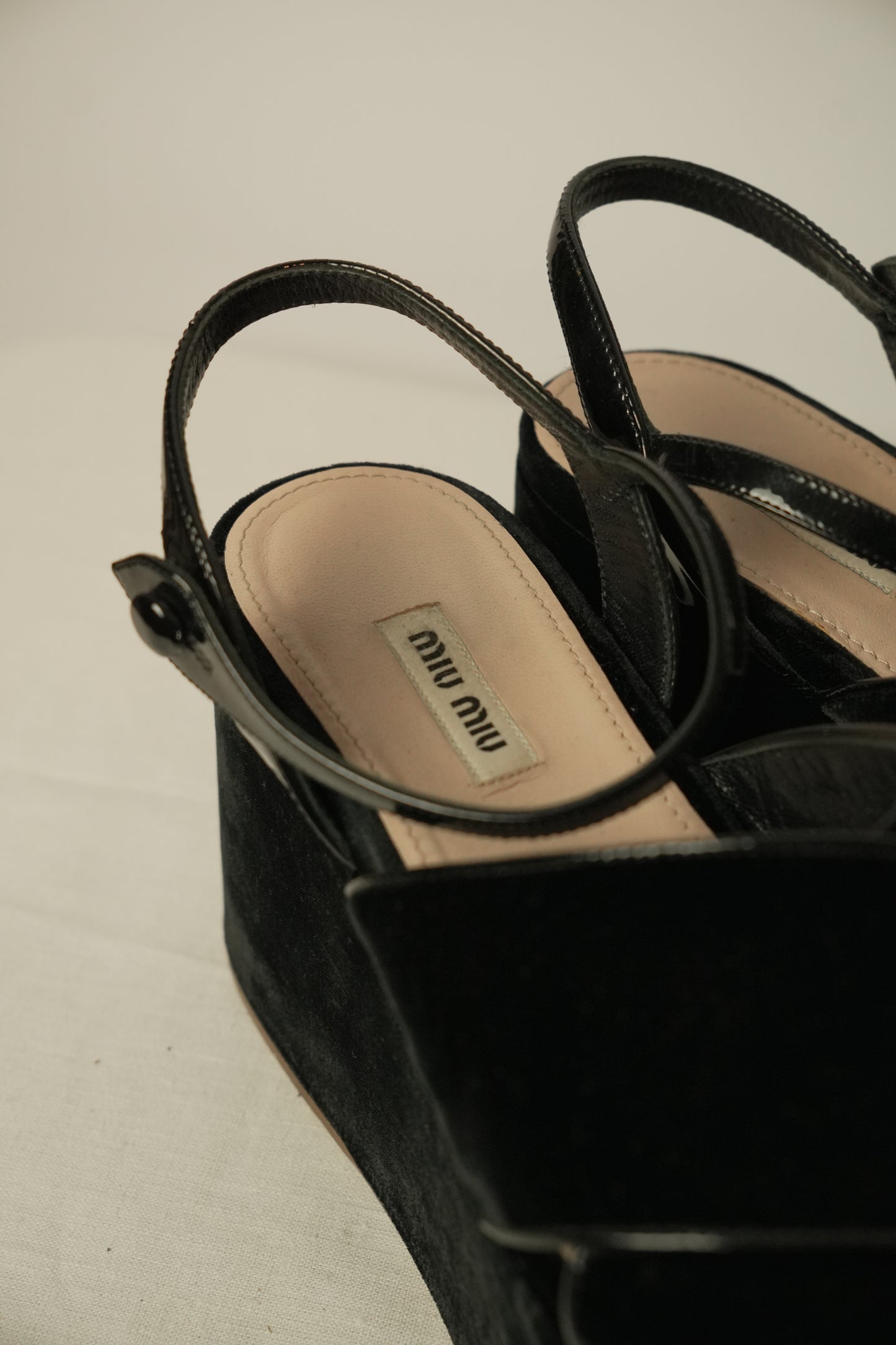 Miu Miu Velvet BNIB Wedge Platforms Sz 38.5