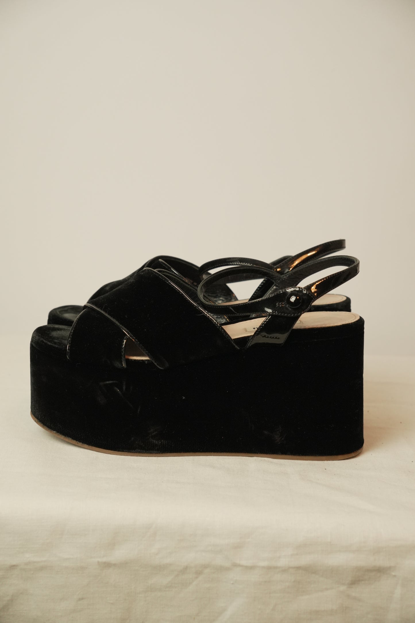 Miu Miu Velvet BNIB Wedge Platforms Sz 38.5