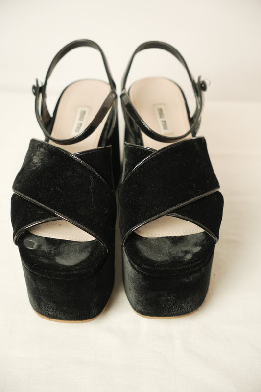 Miu Miu Velvet BNIB Wedge Platforms Sz 38.5