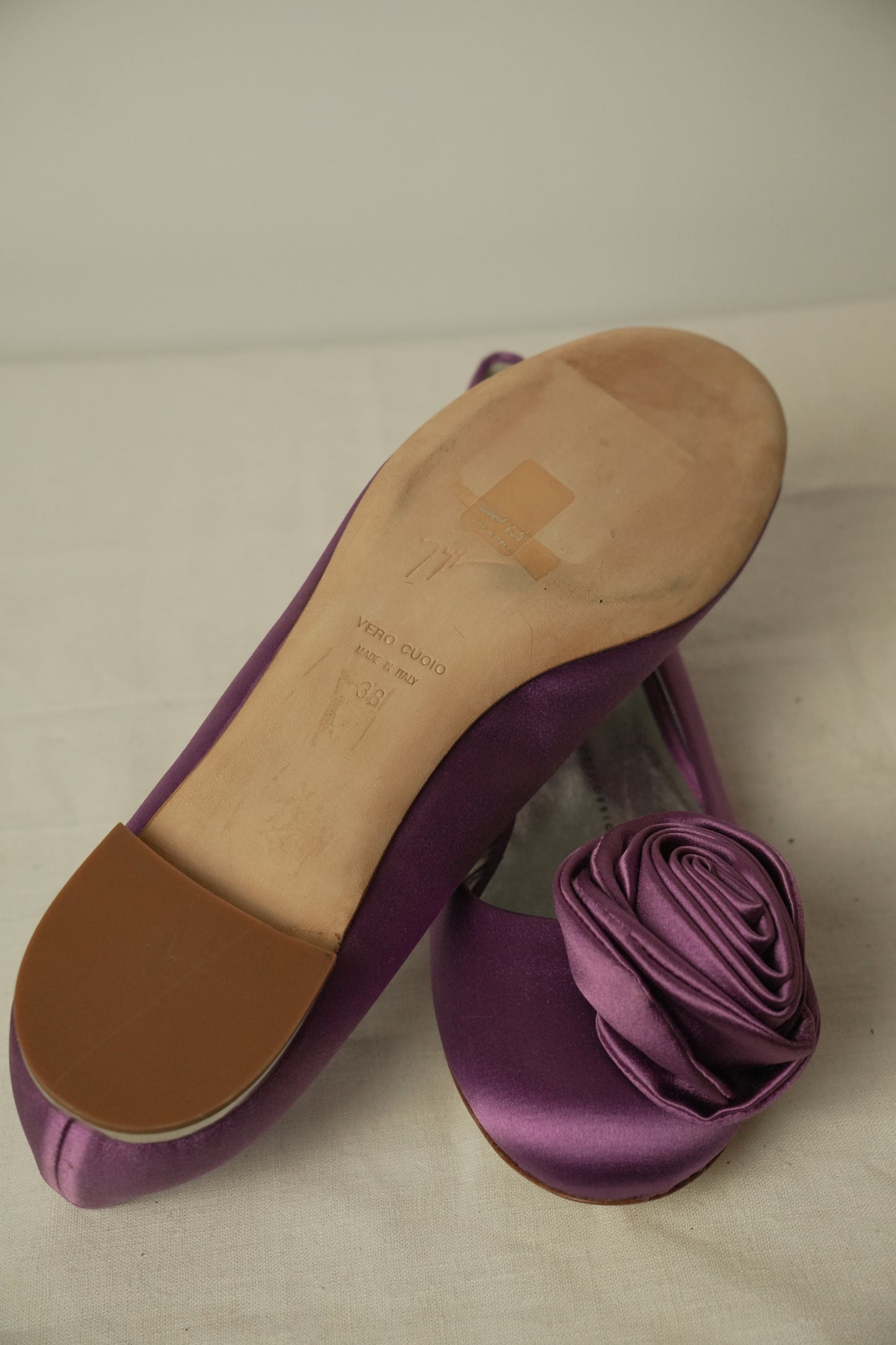 Giuseppe Zanotti Satin Flower Motif Purple Flats Sz 38 BNWB