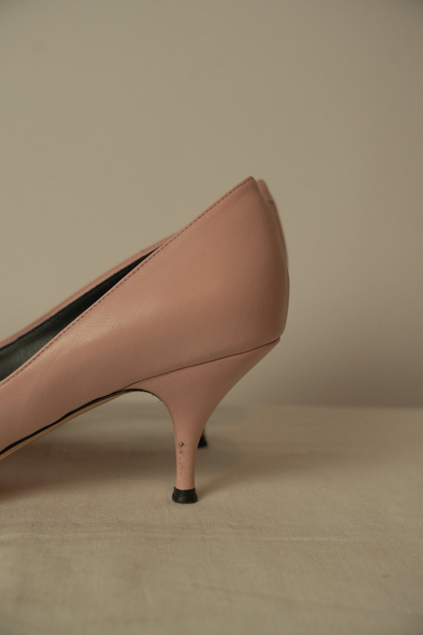 Nina Ricci Floral Motif Nude Pumps sz 37.5