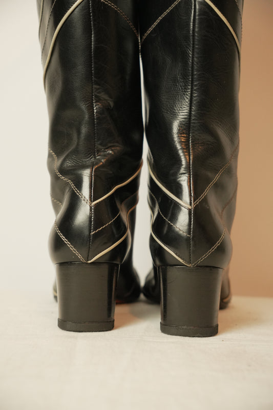 Bally Knee High Boots w White Piping