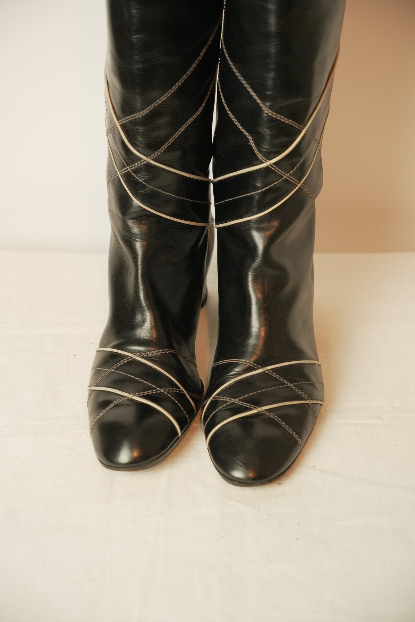 Bally Knee High Boots w White Piping