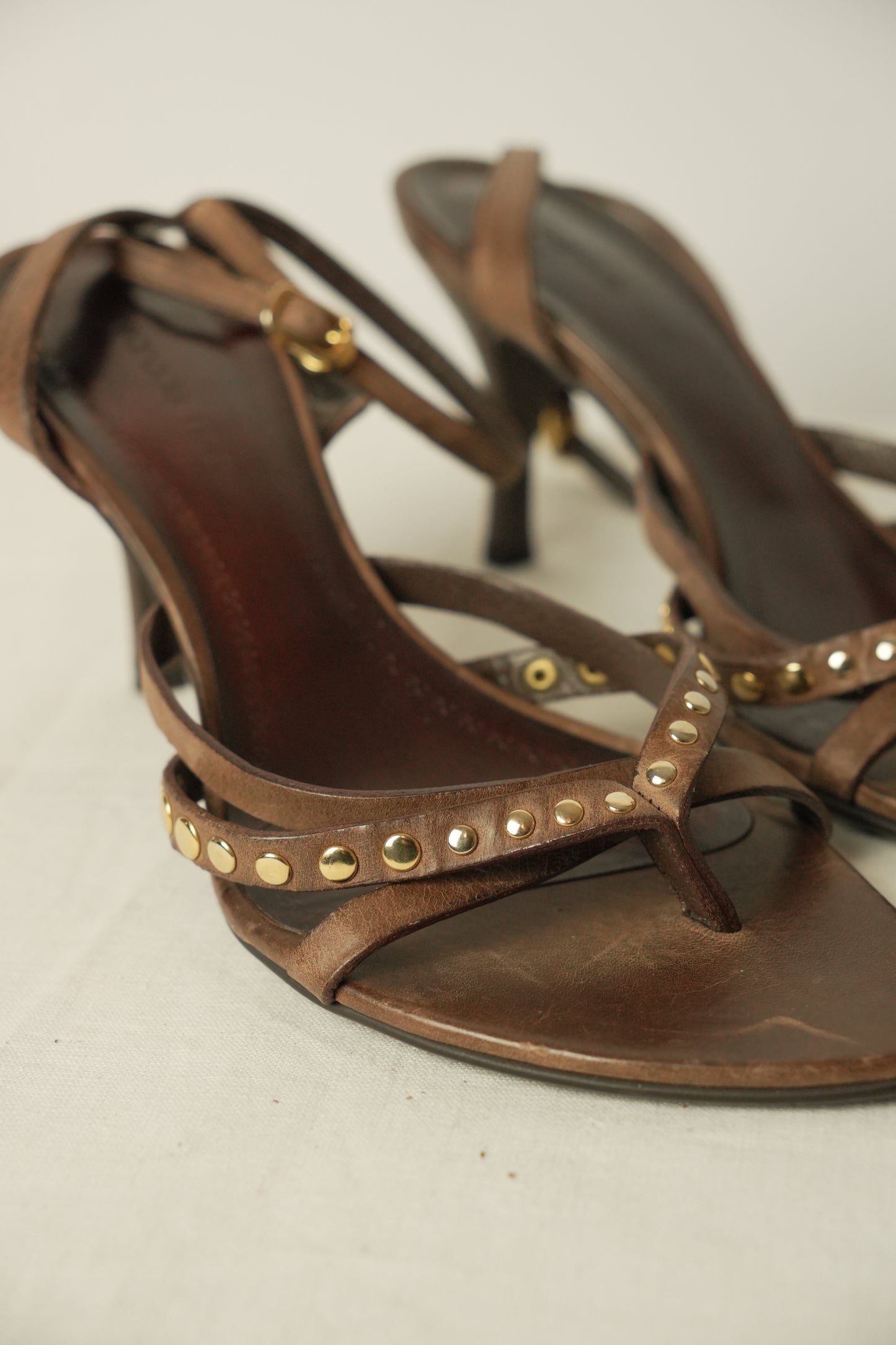 Paradis Noir Brown Cross Cross Leather Strappy Sandal Heels Sz 24.5