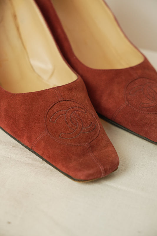 Chanel Red Suede CC Logo Square Toe Heels