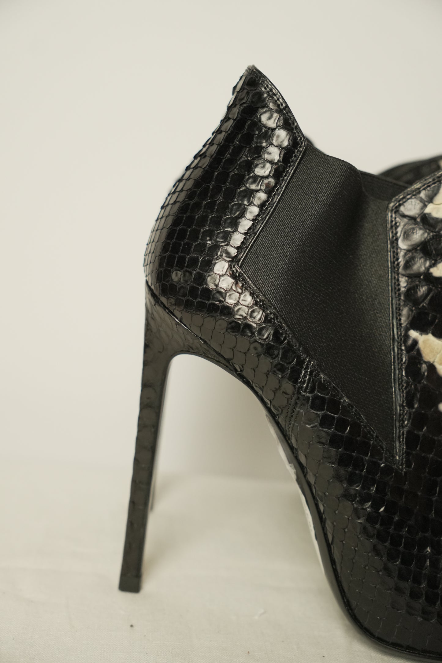 Saint Laurent Python Leather Booties Sz 36.5
