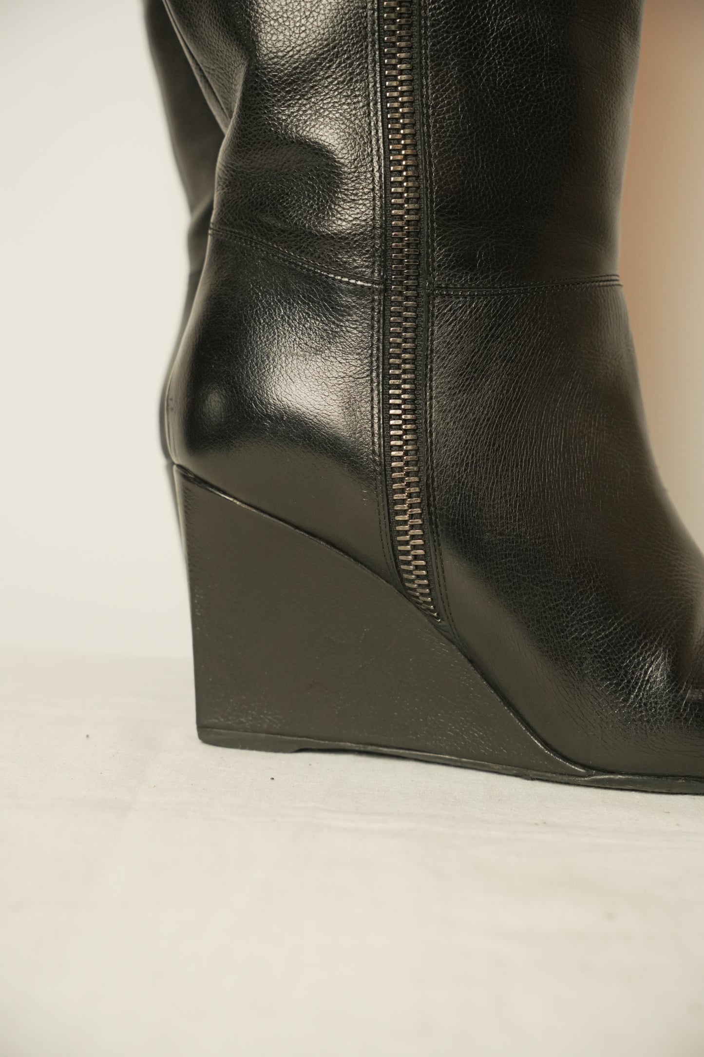 Christian Dior Black Leather Boots w Zipper Tassel Sz37