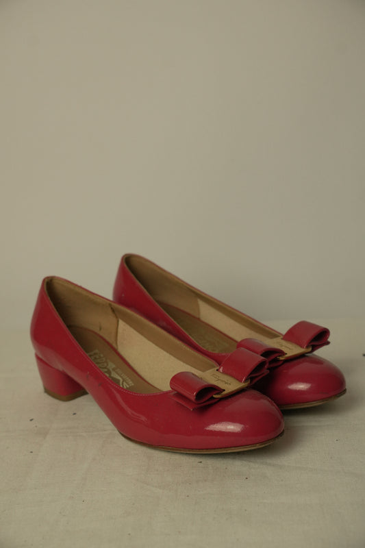 Salvatore Ferragamo Fuschia Pink Pumps