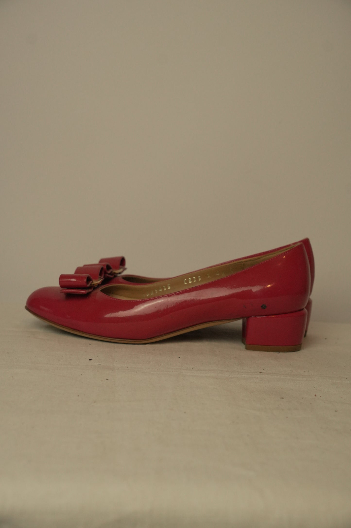 Salvatore Ferragamo Fuschia Pink Pumps