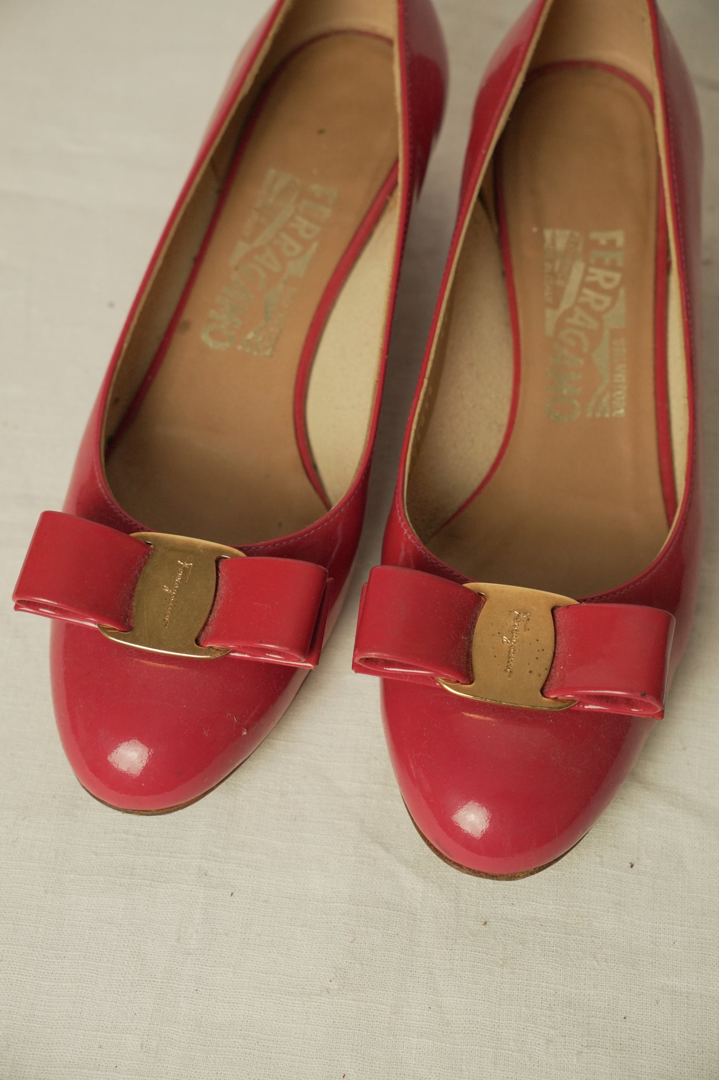 Salvatore Ferragamo Fuschia Pink Pumps