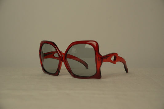 Miss Dior Red Square Oversized Sunglasses