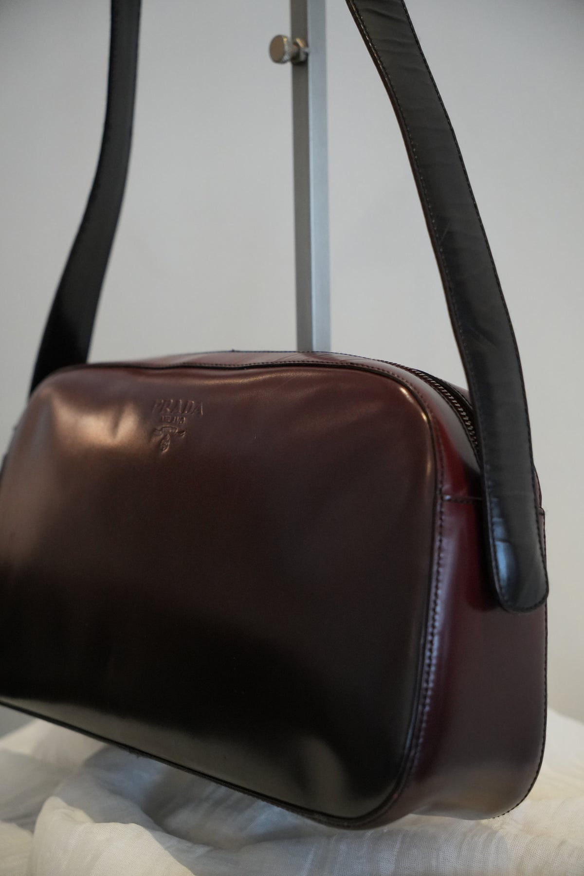 Prada Red Black Gradient Leather FW 1995 Shoulder Handbag