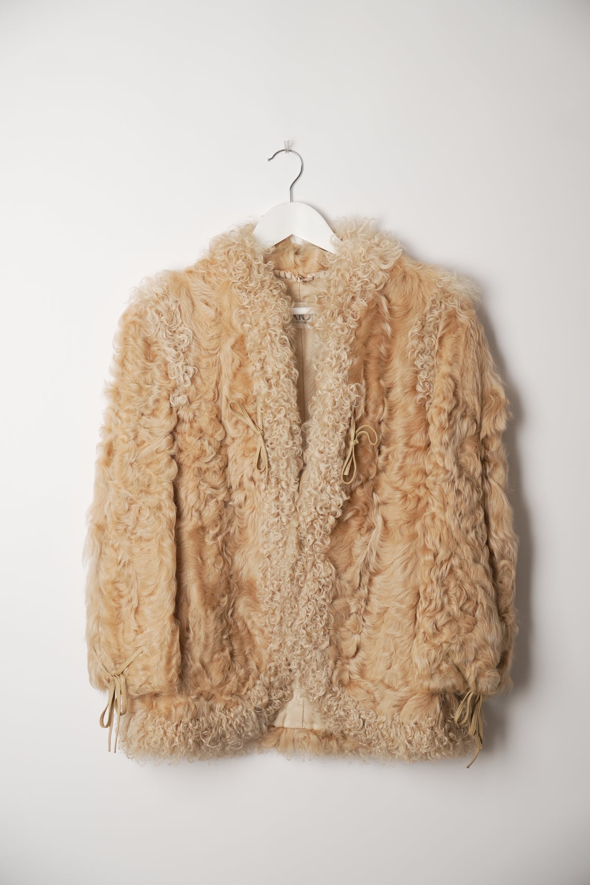 Parion Shaggy Beige Fur Coat